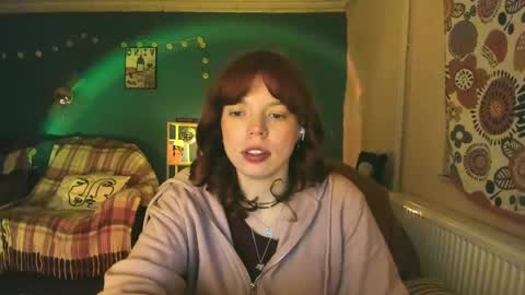 Snapshot of clancyosbourne chatting on 03-06-25, 09:42 Clancy online show from 03-06-25, 09:42
