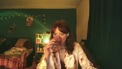 Snapshot of clancyosbourne chatting on 03-08-25, 09:18 Clancy online show from 03-08-25, 09:18