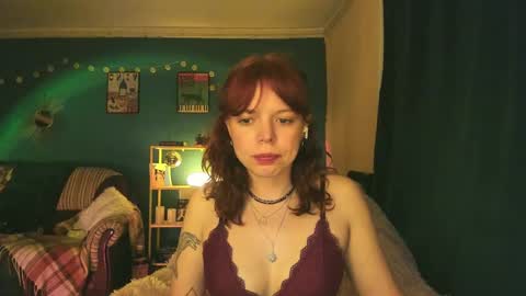 Snapshot of clancyosbourne chatting on 03-11-25, 09:26 Clancy online show from 03-11-25, 09:26