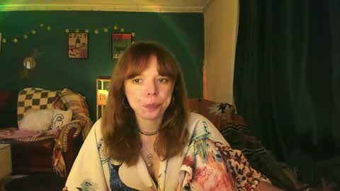 Snapshot of clancyosbourne chatting on 09-24-25, 07:28 Clancy online show from 09-24-25, 07:28