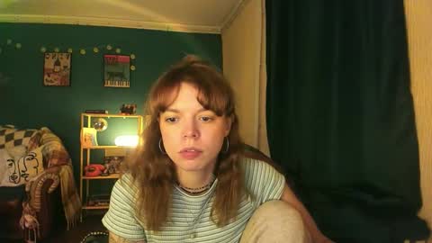 Snapshot of clancyosbourne chatting on 10-08-25, 06:05 Clancy online show from 10-08-25, 06:05