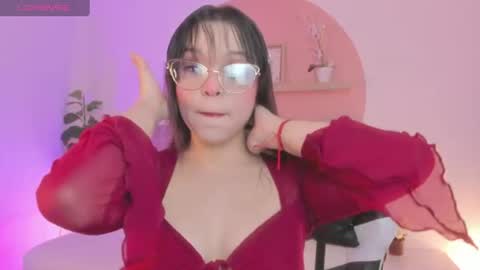 Snapshot of clara_lu chatting on 07-08-26, 02:38 C L A R A online show from 07-08-26, 02:38