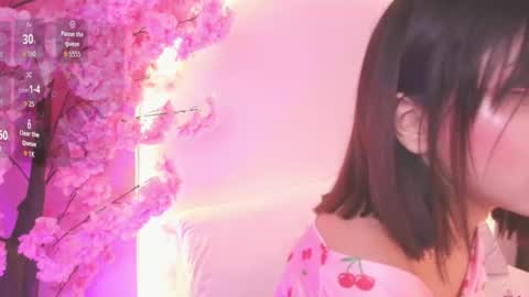 Snapshot of clara_lu chatting on 07-29-26, 02:32 C L A R A online show from 07-29-26, 02:32
