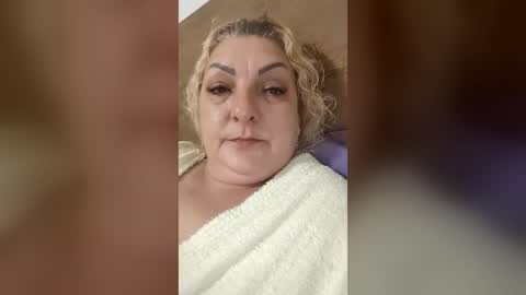 Snapshot of clarabbw77 chatting on 06-19-26, 11:30 Clara online show from 06-19-26, 11:30