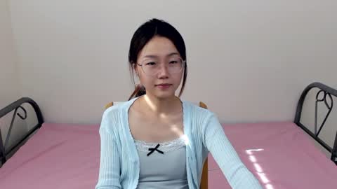 Fanny online show from 07-28-26, 07:48