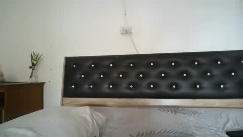 claralafontaine online show from 04-19-26, 08:46