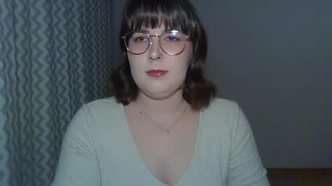 Clara online show from 04-09-26, 05:40