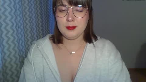 Clara online show from 04-22-26, 05:25