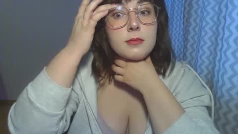 Clara online show from 06-14-26, 04:31