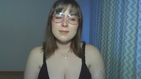 Clara online show from 06-22-26, 06:38