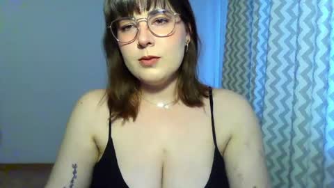 Clara online show from 06-26-26, 06:23