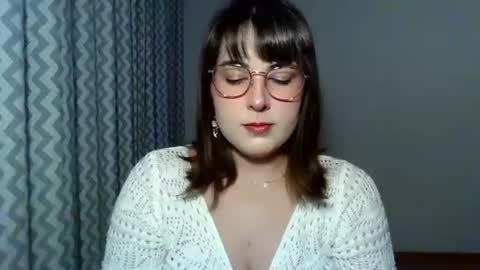 Clara online show from 07-06-26, 06:54