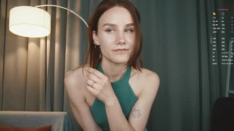 Snapshot of clare_ff chatting on 05-17-26, 01:51 Claire online show from 05-17-26, 01:51