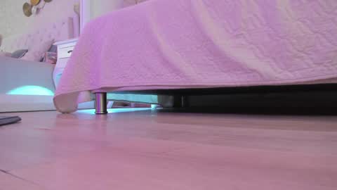Snapshot of clarisse28 chatting on 01-16-25, 10:23 Mistress Clarisse online show from 01-16-25, 10:23