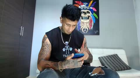 Juanpaindependent model online show from 01-21-25, 07:06