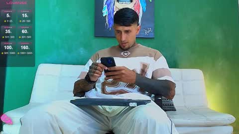 Juanpaindependent model online show from 03-20-26, 08:03