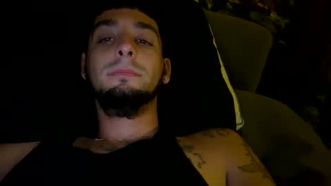 Snapshot of clarkshammer95 chatting on 03-10-25, 06:16 clarkshammer95 online show from 03-10-25, 06:16