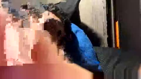 Snapshot of clarkshammer95 chatting on 01-19-26, 01:31 clarkshammer95 online show from 01-19-26, 01:31