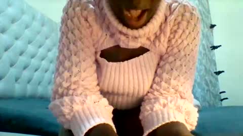 Snapshot of classic_carmen chatting on 05-30-26, 12:08 carmen online show from 05-30-26, 12:08