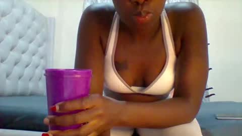 Snapshot of classic_carmen chatting on 06-03-26, 03:39 carmen online show from 06-03-26, 03:39