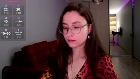 Snapshot of classy____ chatting on 04-26-26, 01:09 Cassy Classy online show from 04-26-26, 01:09