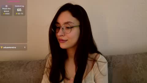 Snapshot of classy____ chatting on 05-11-26, 03:18 Cassy Classy online show from 05-11-26, 03:18
