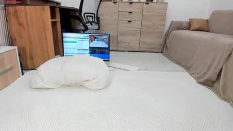 Deea xxx online show from 11-04-25, 01:27