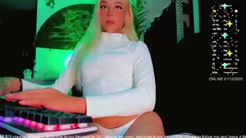   online show from 12-02-25, 03:12