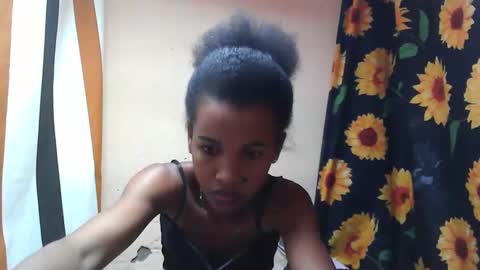 claudianne online show from 10-13-25, 01:33