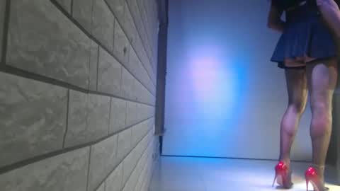 claudita_saens online show from 10-29-25, 10:22