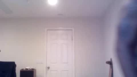 Snapshot of cle5632 chatting on 04-27-26, 12:52 cle5632 online show from 04-27-26, 12:52