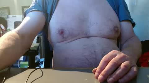 Snapshot of cleanboy1001 chatting on 04-29-26, 10:52 cleanboy1001 online show from 04-29-26, 10:52