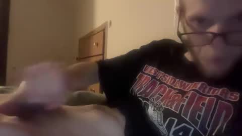 cleatus27 online show from 05-17-26, 03:59