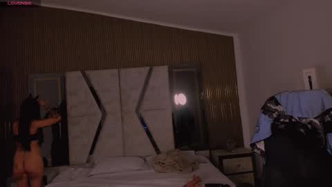 Cleo Adams online show from 10-26-25, 05:02