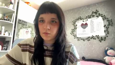 Bella online show from 06-16-26, 12:41