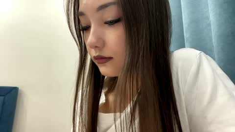 Viki online show from 05-19-26, 03:18
