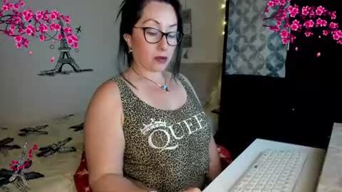 cleo_christmas online show from 07-22-26, 11:51