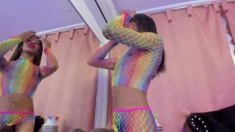 Snapshot of cleo_escobar chatting on 05-01-26, 01:37 Cleo online show from 05-01-26, 01:37