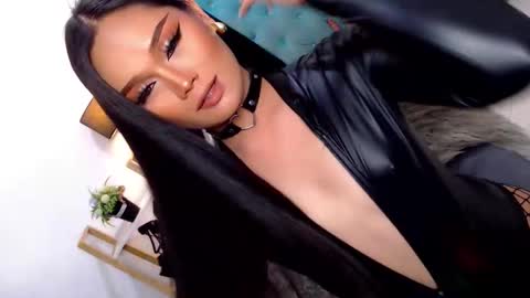 Cleo online show from 03-26-26, 11:21