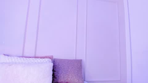 . Cleo Jhonson . online show from 01-19-25, 07:57