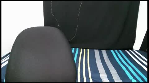 Snapshot of cleopatra_ll chatting on 05-20-26, 12:06 Zoe online show from 05-20-26, 12:06