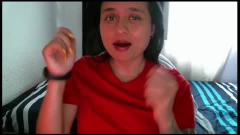 Snapshot of cleopatra_ll chatting on 05-26-26, 03:30 Zoe online show from 05-26-26, 03:30