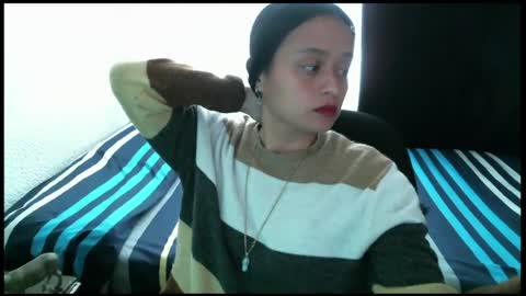 Snapshot of cleopatra_ll chatting on 06-23-26, 04:16 Zoe online show from 06-23-26, 04:16