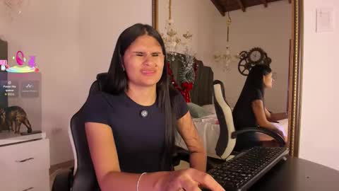 Cleopatra online show from 12-16-25, 06:57