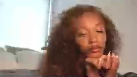 Snapshot of cleopatralovee chatting on 06-26-26, 05:06 cleopatralovee online show from 06-26-26, 05:06