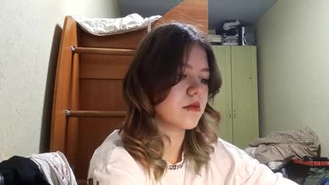 Dina online show from 12-21-25, 08:54