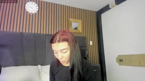 cleowhite_ online show from 09-19-25, 05:53