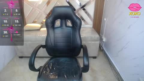 Clhoe online show from 04-09-26, 08:14