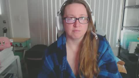 Snapshot of climaxfairy chatting on 02-27-25, 06:42 Kate online show from 02-27-25, 06:42