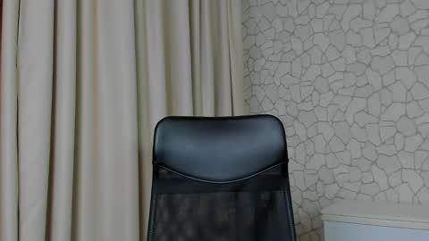 Snapshot of clintmasterss chatting on 03-06-25, 03:56 ClintMasterss online show from 03-06-25, 03:56